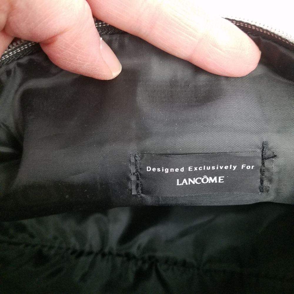 Lancome Zipper Cosmetic Bag - Picture 4 of 6